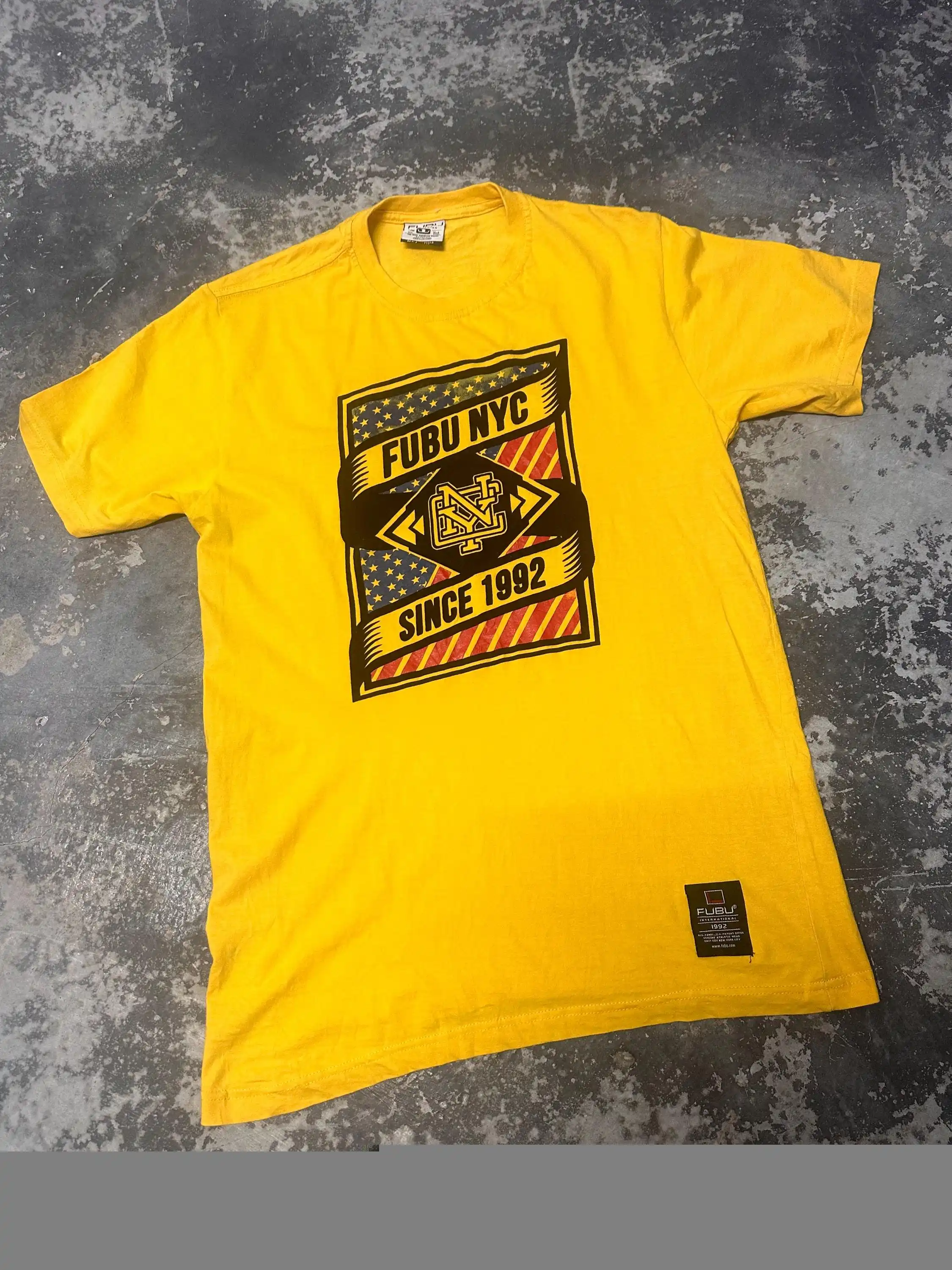 Streetwear Brand New York - Kaos Vintage Fubu New York Streetwear